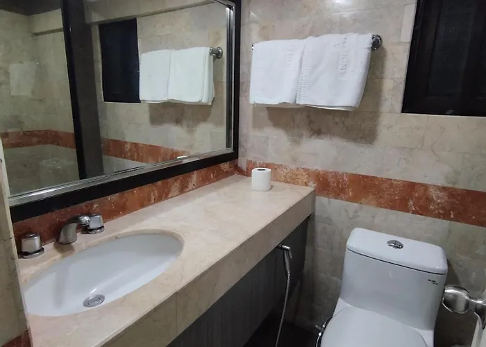 Hotel Ralph Anthony 2*
