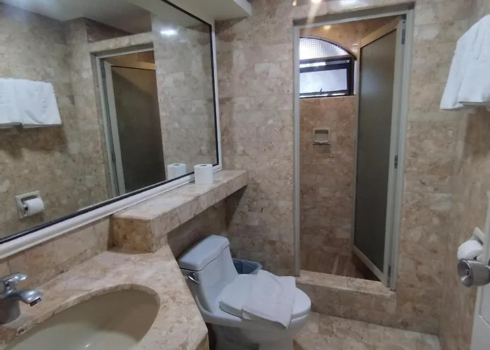 Hotel Ralph Anthony